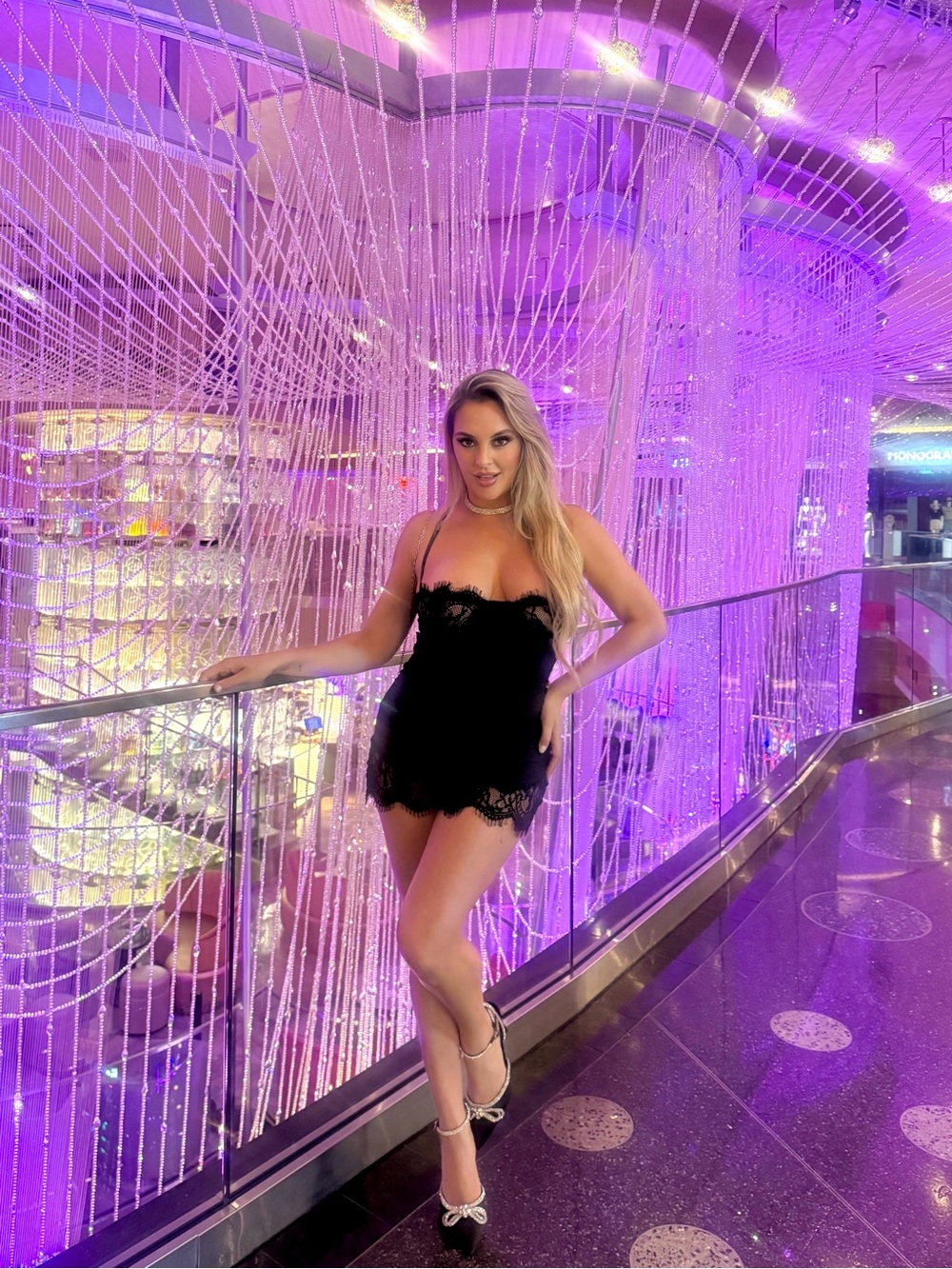Black Lace mini dress - Women
